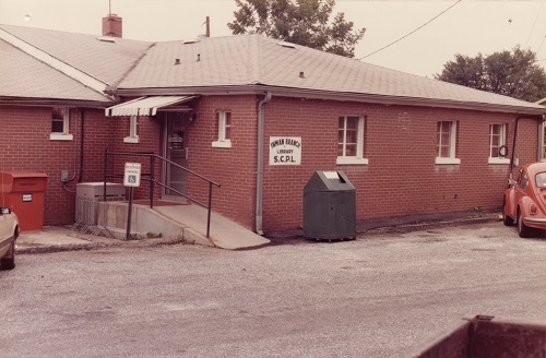 Inman Library - Prior to constructing a separate building, the Inman Library used part of the Inman Town Hall, shown here in 1985.